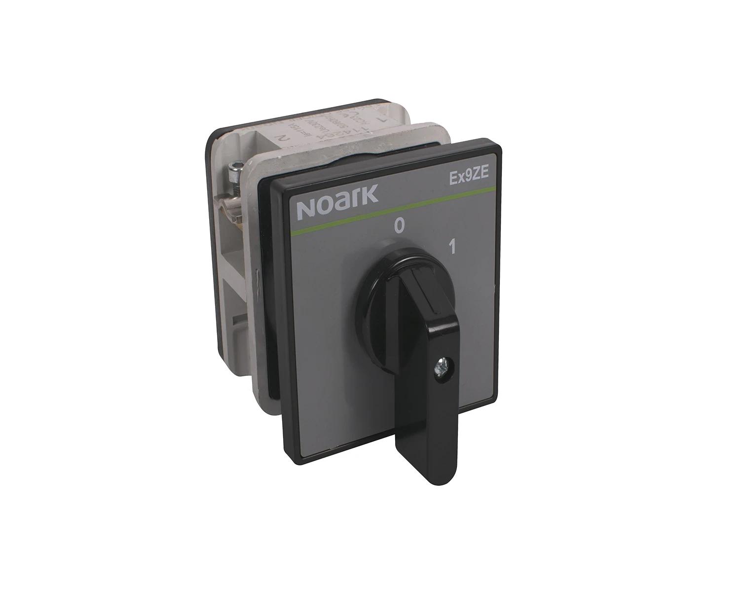 Пакетeн превключвател Ex9ZE2-100/1P SW